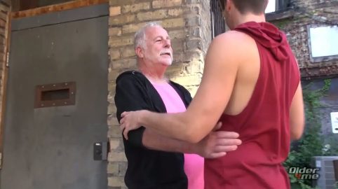 Photo of Hooking up with Daddy